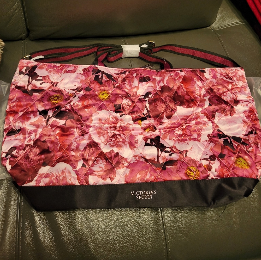Victoria Secret Tote Bag - New with Tags